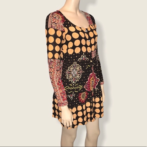 MinkPink Small Oversize Long Sleeve Boho Dress - Picture 2 of 7